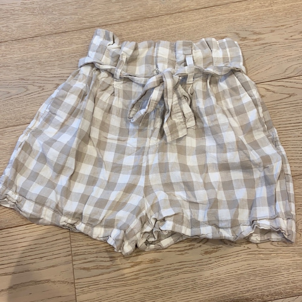 Flowy shorts